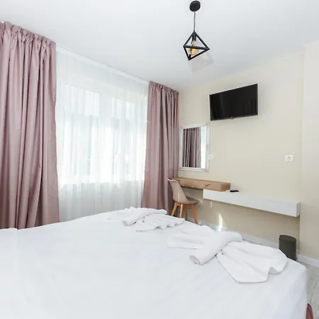 Enevi Guest Houses-къщи за гости еневи ساندانسكي