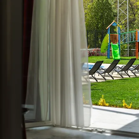 Enevi Guest Houses-къщи за гости еневи *