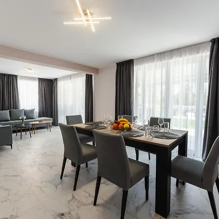 Enevi Guest Houses-къщи за гости еневи