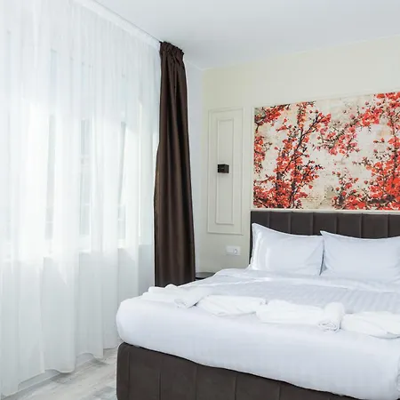 Enevi Guest Houses-къщи за гости еневи ساندانسكي