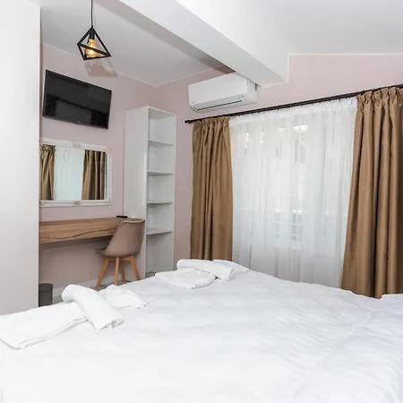 Enevi Guest Houses-къщи за гости еневи *