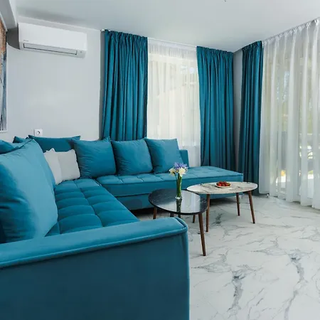 Enevi Guest Houses-къщи за гости еневи ヴィラ