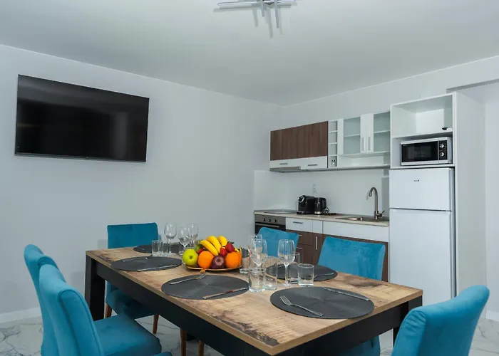 Enevi Guest Houses-къщи за гости еневи Villa