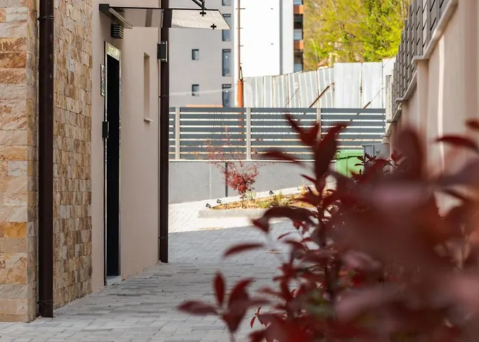 Enevi Guest Houses-къщи за гости еневи