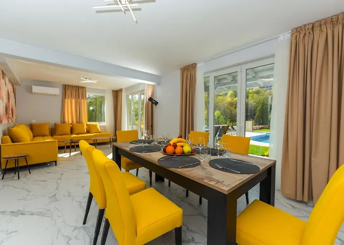 Enevi Guest Houses-къщи за гости еневи *